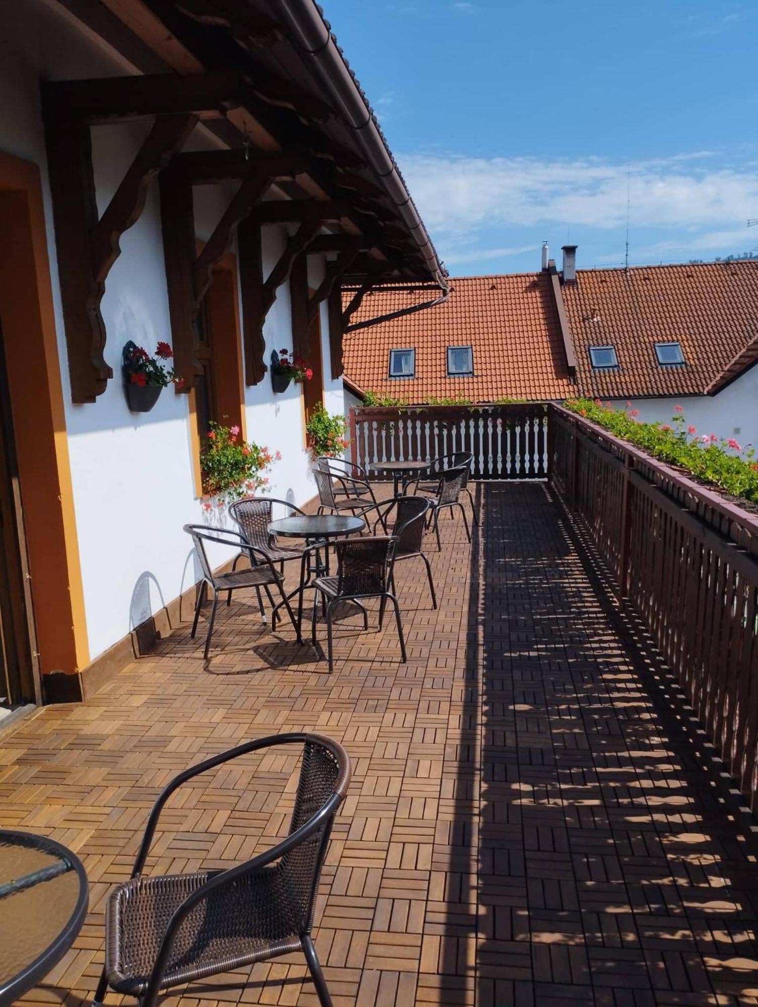 Penzion Restaurace U Helferu Libun Ngoại thất bức ảnh